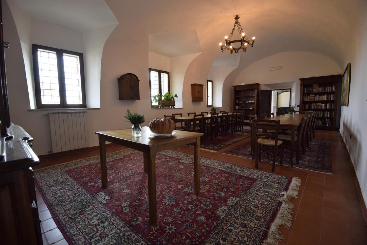 Convento Dei Cappuccini Hostel Tolfa Luaran gambar